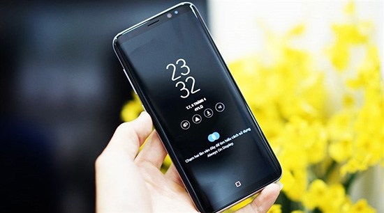 Chạm 2 lần s&aacute;ng m&agrave;n h&igrave;nh tr&ecirc;n smartphone l&agrave; g&igrave;?